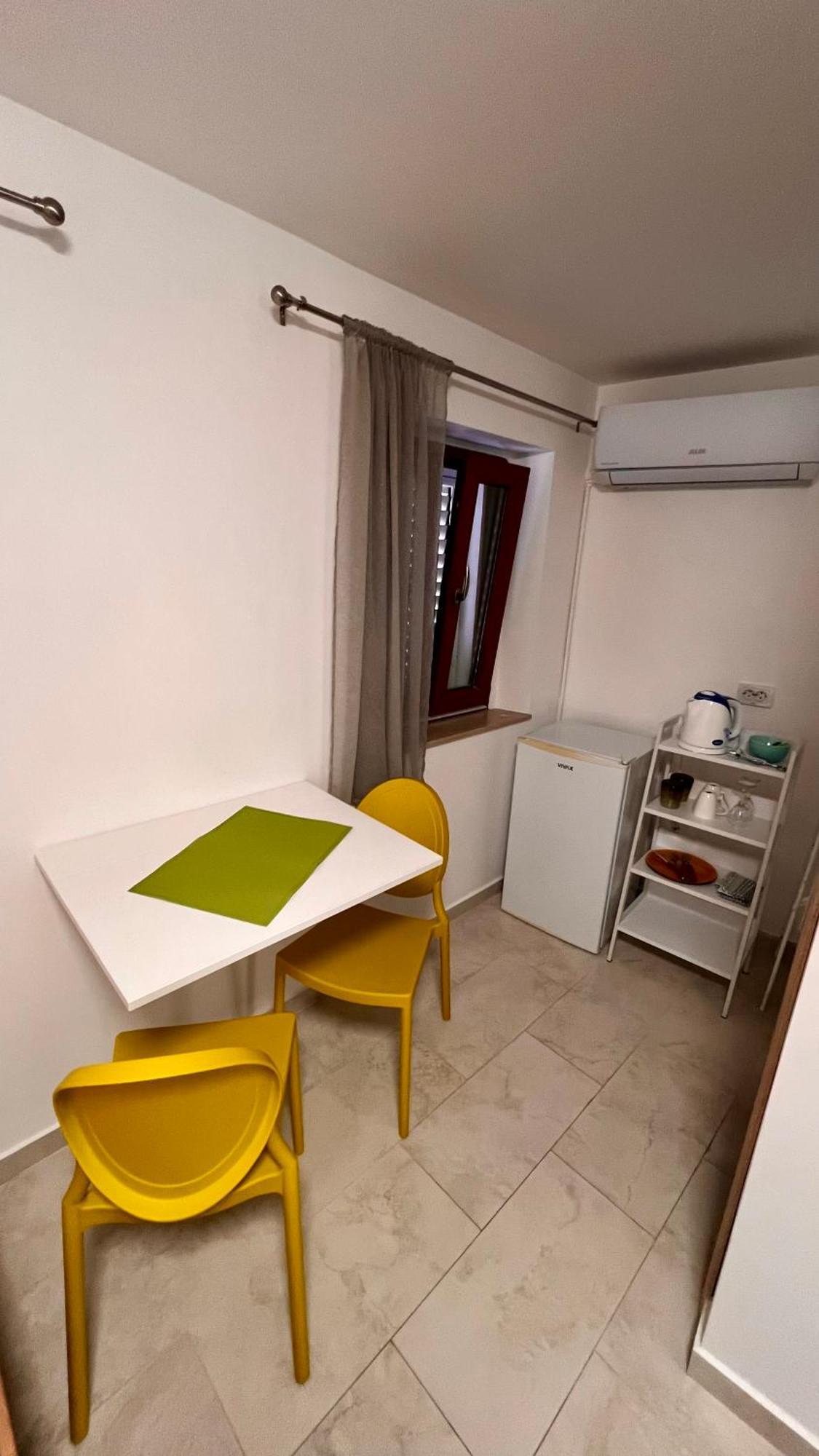 T&s Guest house